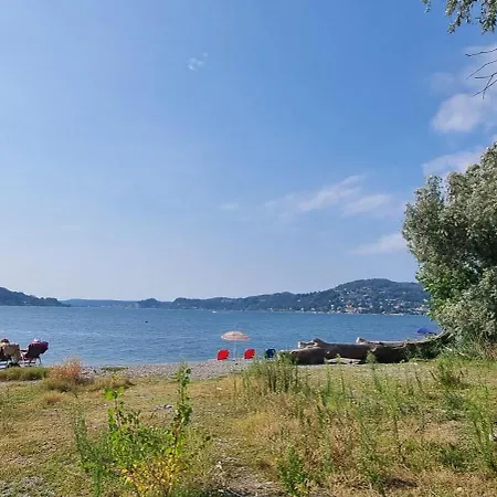 Il Grifo Casa de hóspedes Lesa